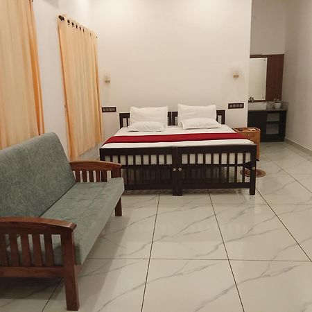 Appu'S Nido Hotel Pallipuram Exterior photo