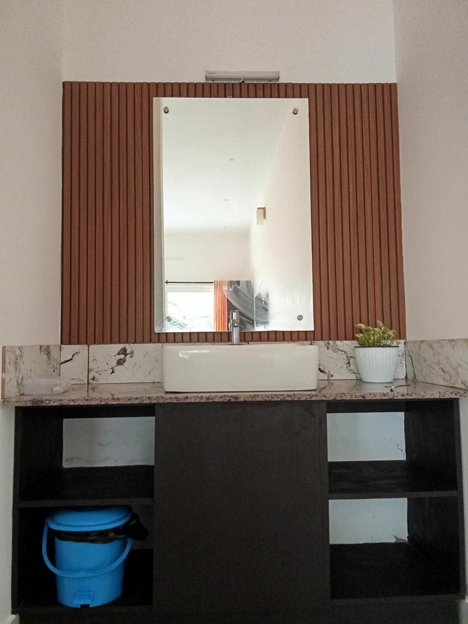 Appu'S Nido Hotel Pallipuram Exterior photo